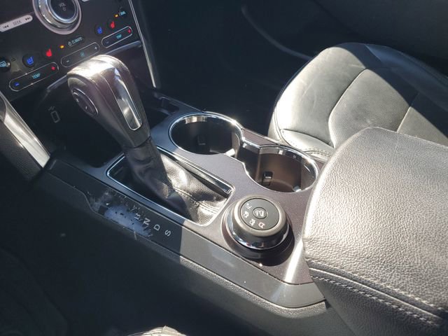 Used 2019 Ford Explorer Limited image 29