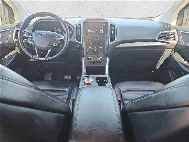Used 2023 Ford Edge SEL image 17