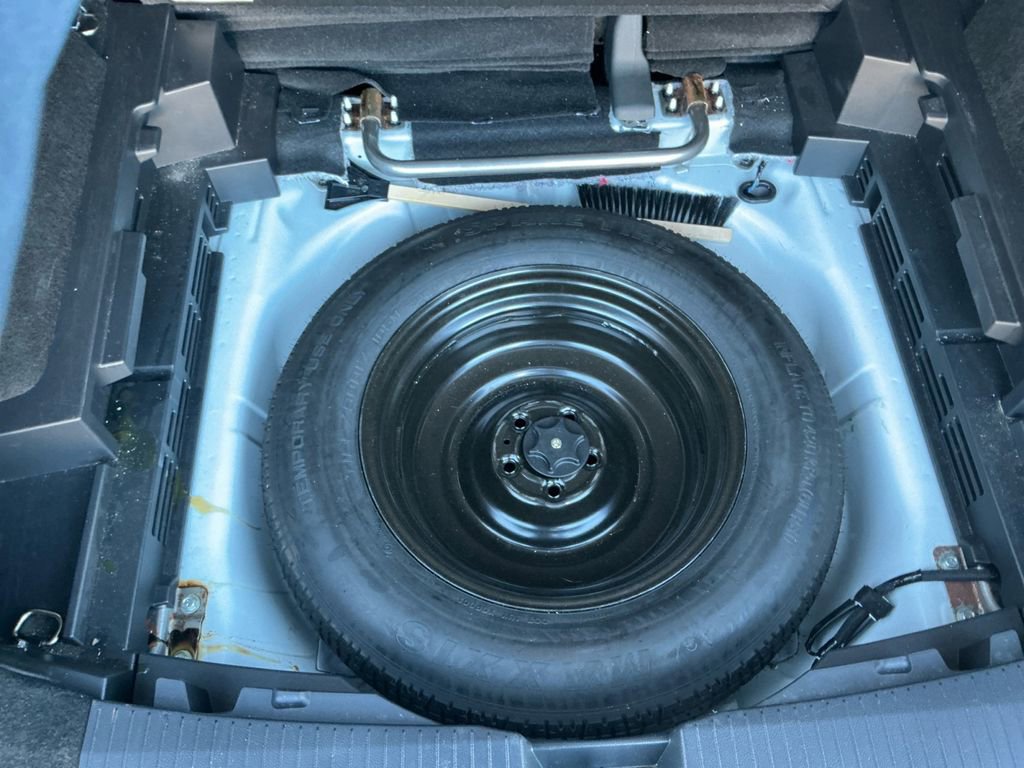 Used 2024 Nissan Rogue S image 20