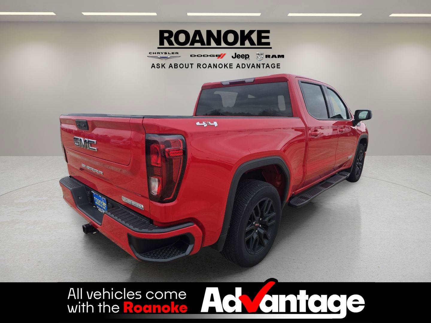 Used 2022 GMC Sierra 1500 Elevation w/ LPO, Elevation Black Package image 9