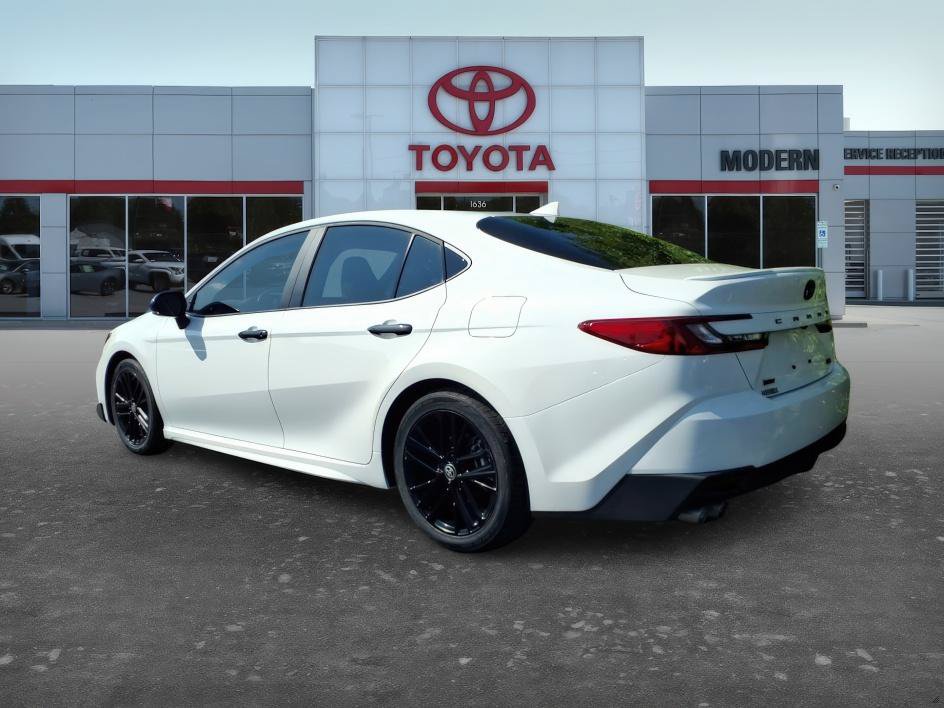 Used 2026 Toyota Camry SE FWD image 3