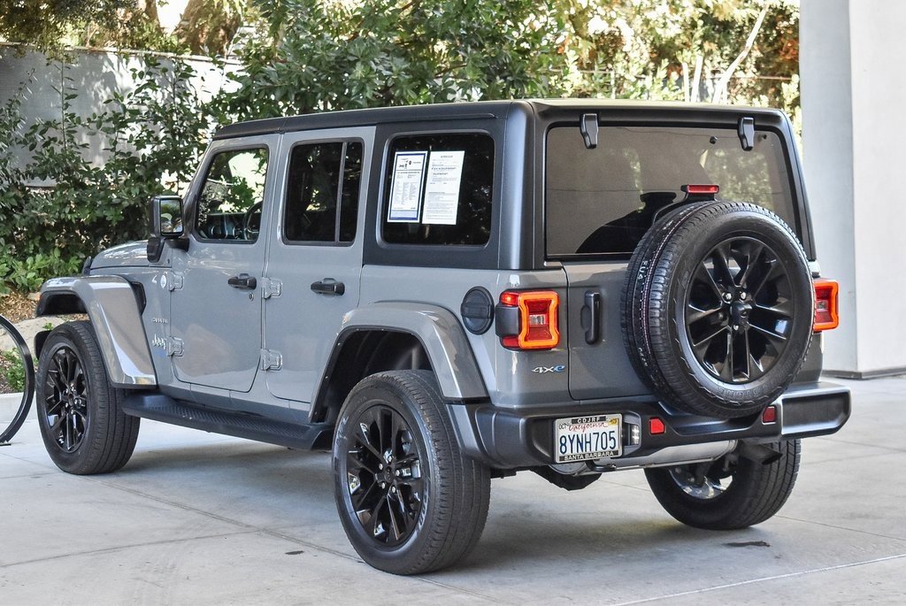 Used 2021 Jeep Wrangler Unlimited Sahara w/ Cold Weather Group image 4