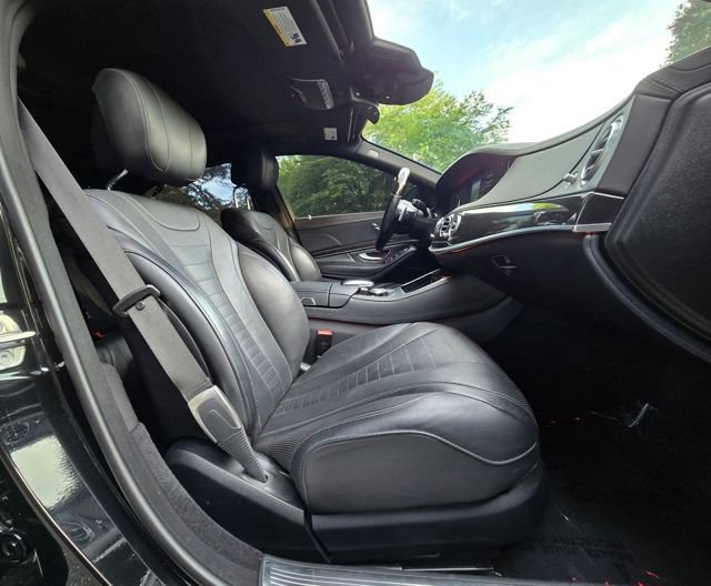 Used 2019 Mercedes-Benz S 560 Sedan image 27