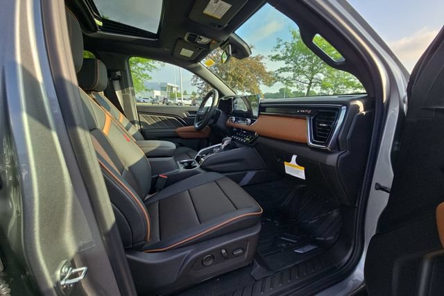 New 2026 GMC Canyon AT4 w/ Technology Plus Package AWD/4WD image 30