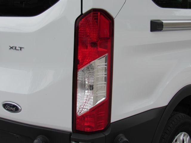Used 2024 Ford Transit 350 XLT image 14