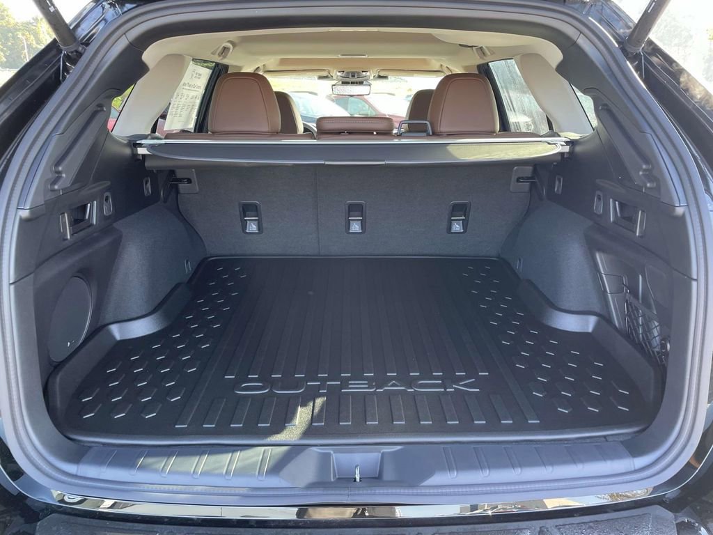 Certified 2025 Subaru Outback Touring image 29