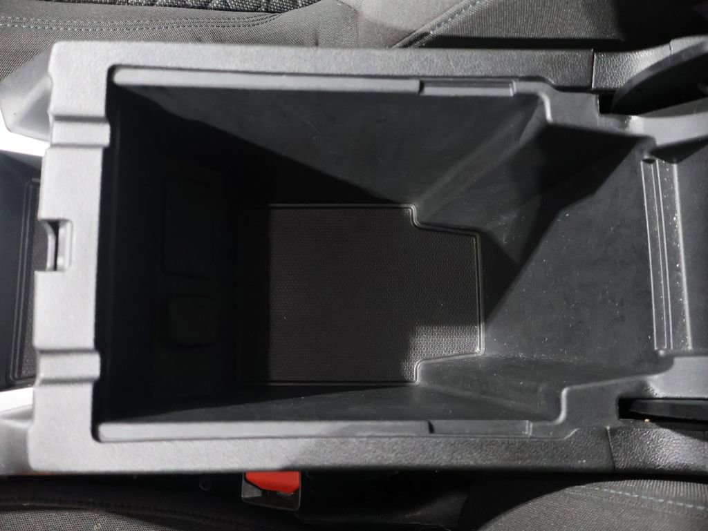 Used 2021 Chevrolet Blazer LT w/ LPO, Black Accent Package image 36