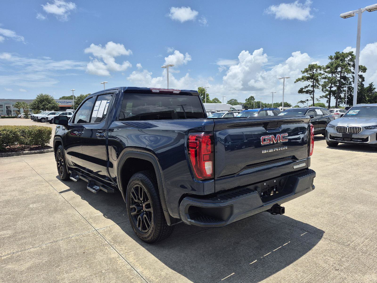 Used 2020 GMC Sierra 1500 Elevation w/ Elevation Value Package RWD image 11