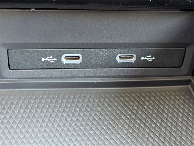 New 2026 Volkswagen Atlas Cross Sport SEL R-Line image 24