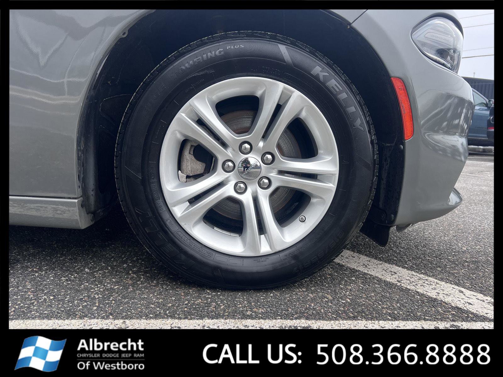 Used 2023 Dodge Charger SXT image 32