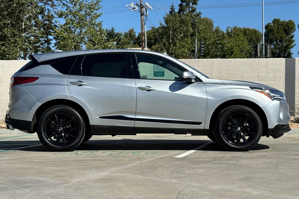 Certified 2025 Acura RDX SH-AWD image 6