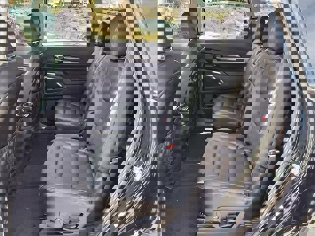 Used 2025 Kia Telluride S image 11