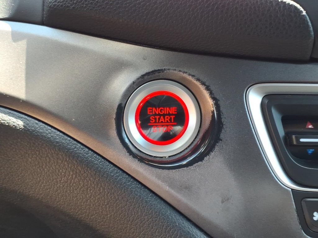 Used 2019 Honda Passport Sport image 10