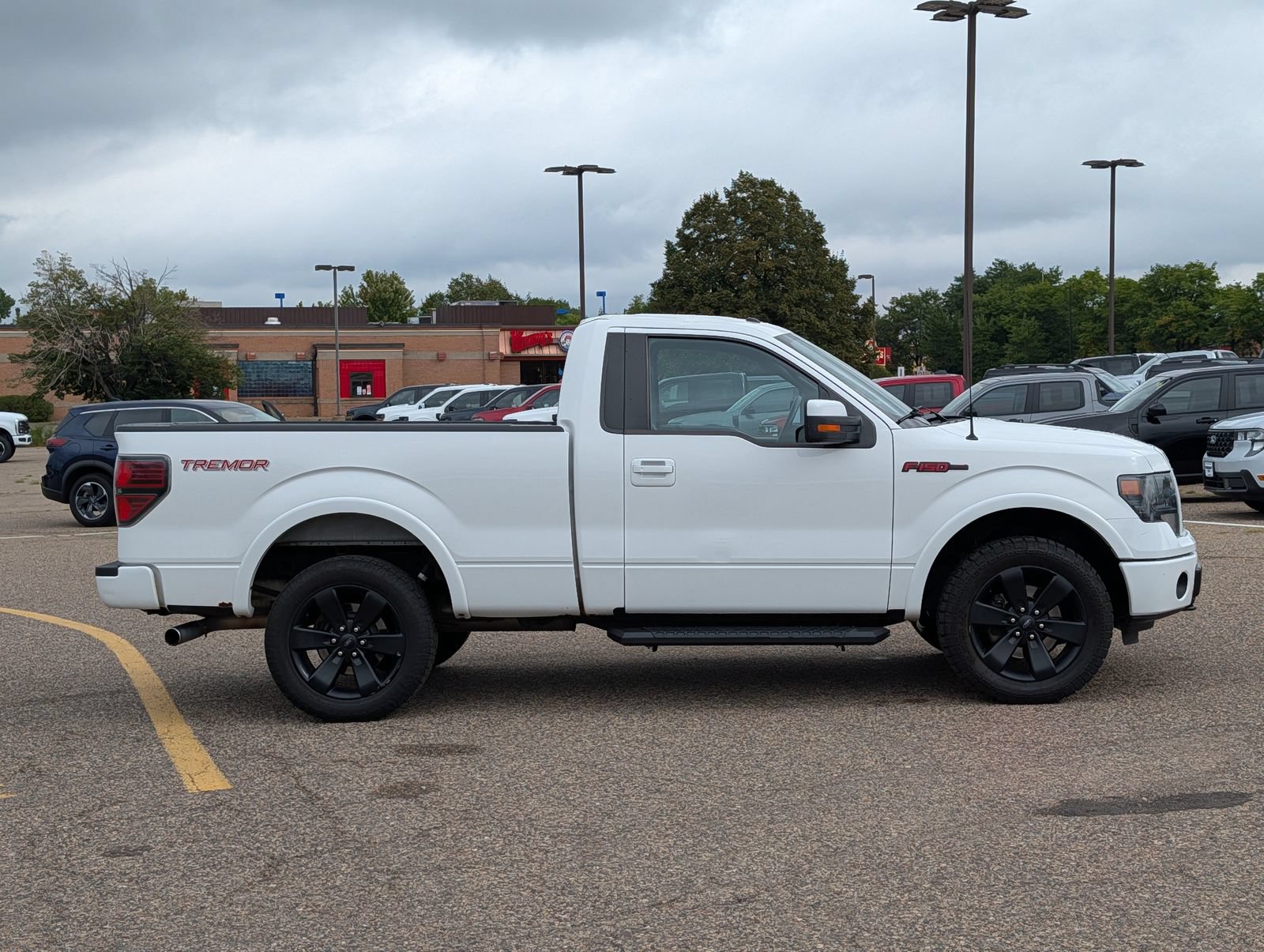 Used 2014 Ford F150 FX4 w/ FX Appearance Package AWD/4WD image 9