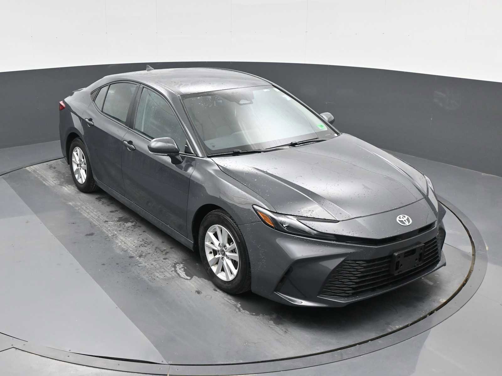 Used 2025 Toyota Camry LE image 22