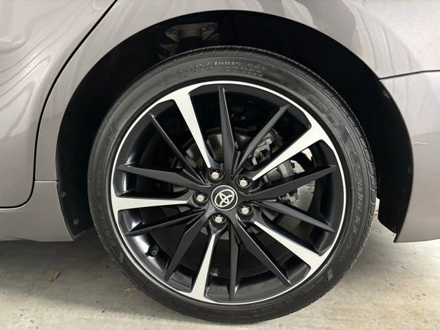 Used 2020 Toyota Camry XSE image 8