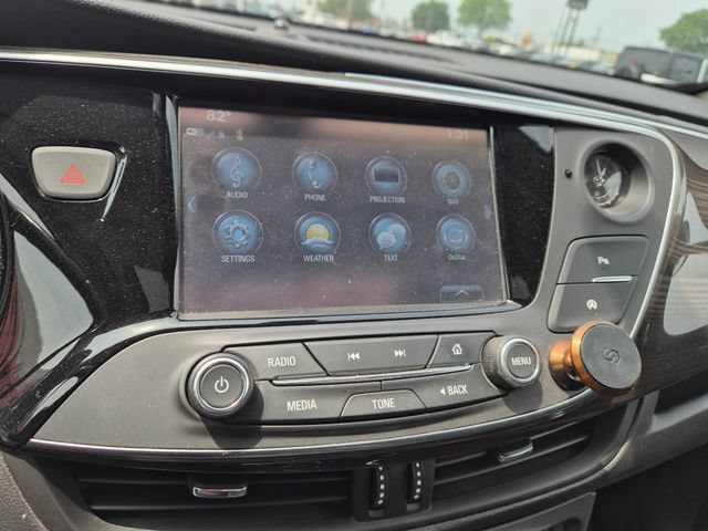 Used 2020 Buick Envision Essence FWD image 20