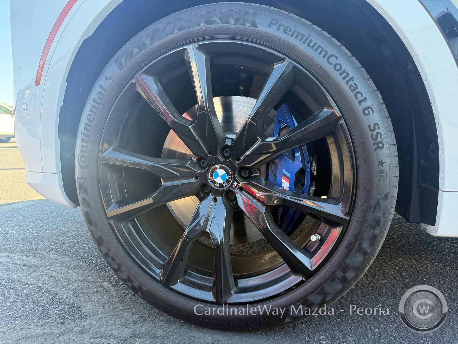 Used 2023 BMW X7 xDrive40i w/ Executive Package image 12