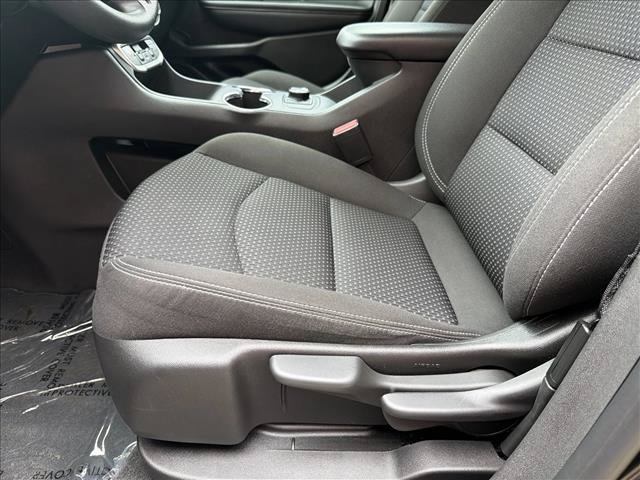 Used 2024 GMC Terrain SLE AWD/4WD image 10
