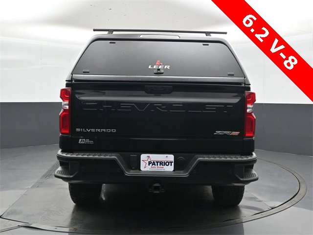 Used 2024 Chevrolet Silverado 1500 ZR2 w/ Technology Package image 9