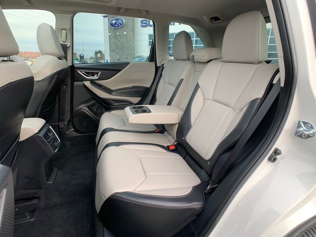 Used 2024 Subaru Forester Limited image 16
