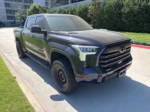 Used 2024 Toyota Tundra Limited AWD/4WD image 3