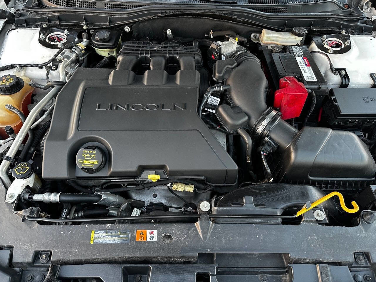 Used 2012 Lincoln MKZ FWD image 15