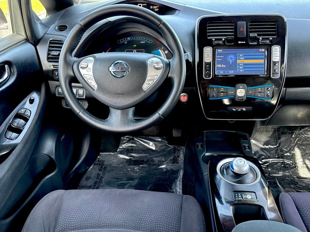 Used 2013 Nissan Leaf SV w/ LED & Quick Charge Pkg image 13