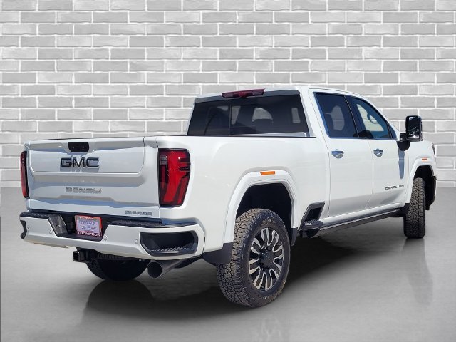 New 2026 GMC Sierra 3500 Denali Ultimate w/ LPO, Black Badging Package AWD/4WD image 5