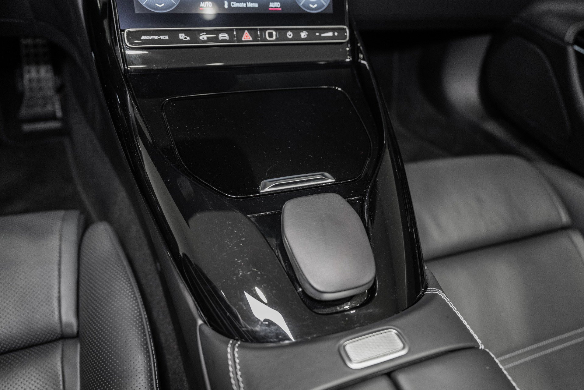 Used 2023 Mercedes-Benz SL 63 AMG 4MATIC image 39