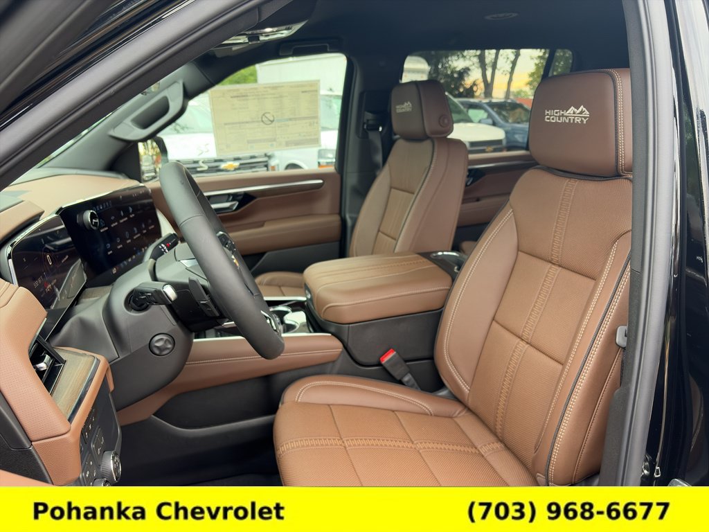 New 2026 Chevrolet Suburban High Country AWD/4WD image 23