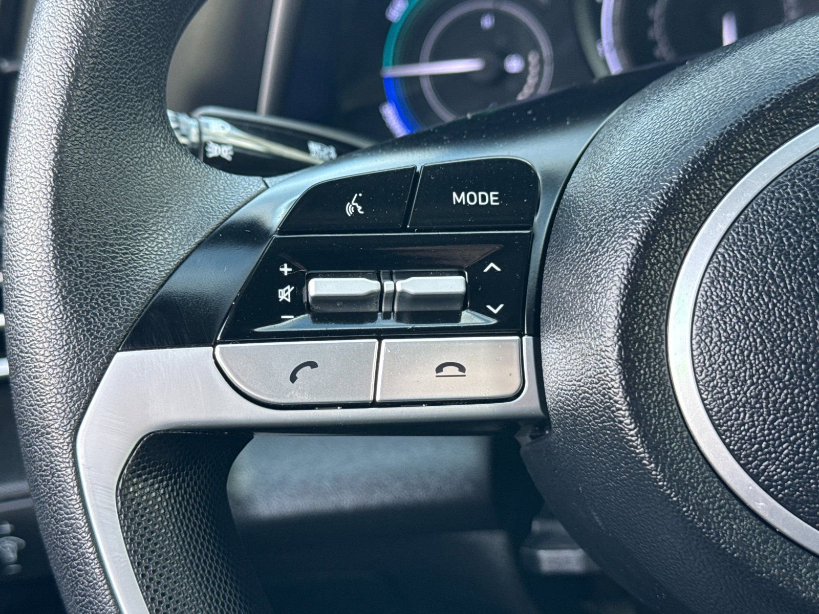 Used 2022 Hyundai Elantra Blue image 24