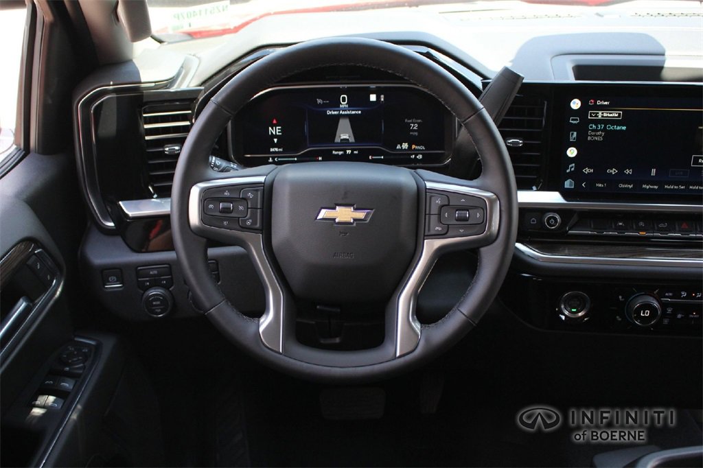 Used 2022 Chevrolet Silverado 1500 LT image 24