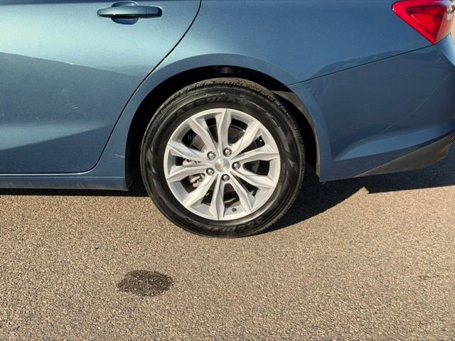 Used 2025 Chevrolet Malibu LT image 11