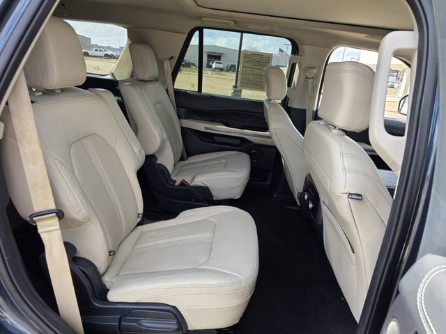Certified 2023 Ford Expedition Platinum image 30