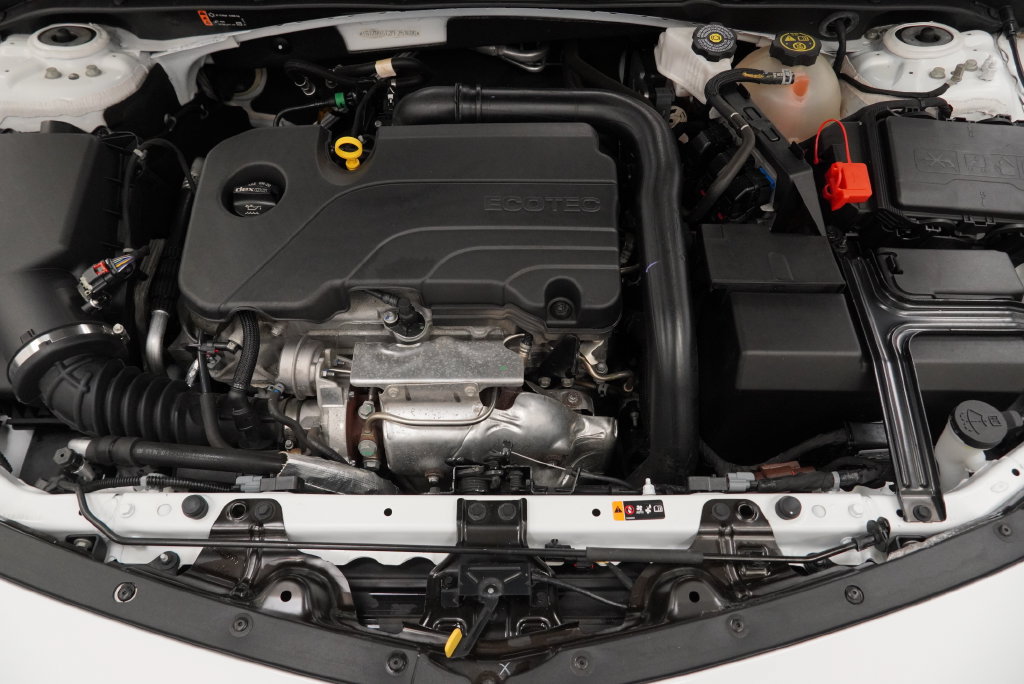 Certified 2023 Chevrolet Malibu LS FWD image 42