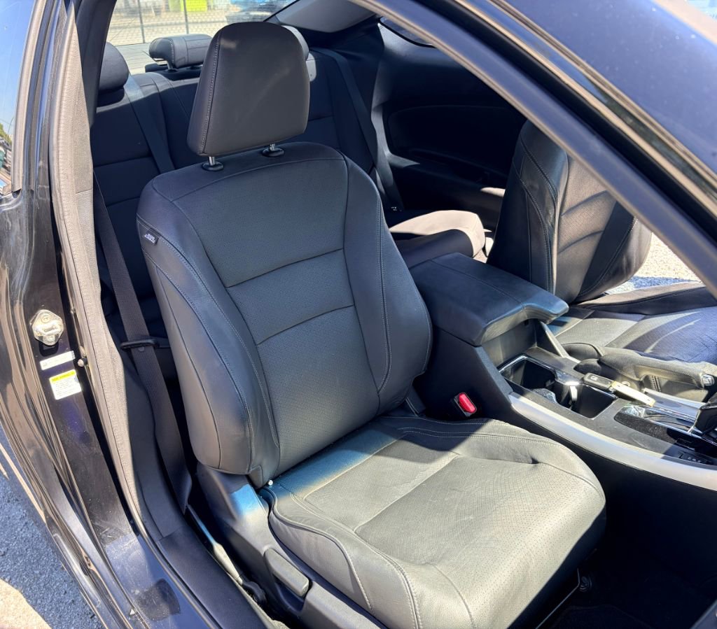 Used 2013 Honda Accord EX-L image 18