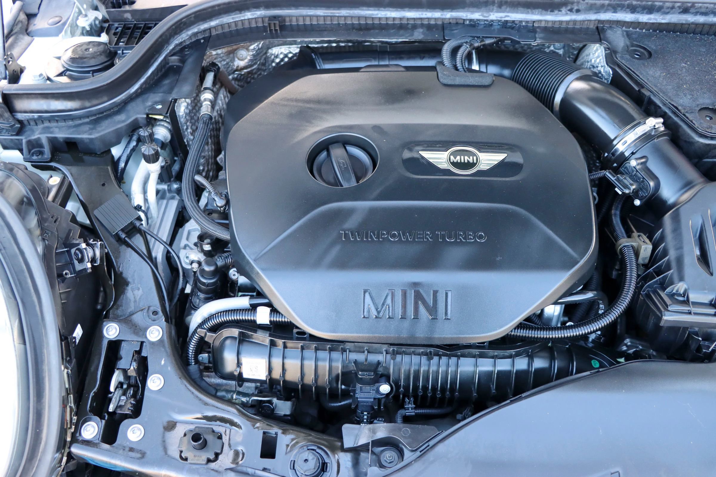 Used 2015 MINI Cooper S image 37