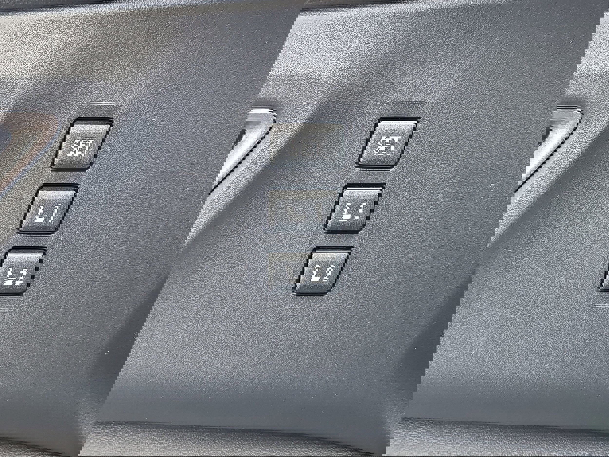 New 2026 Subaru Ascent Limited image 11