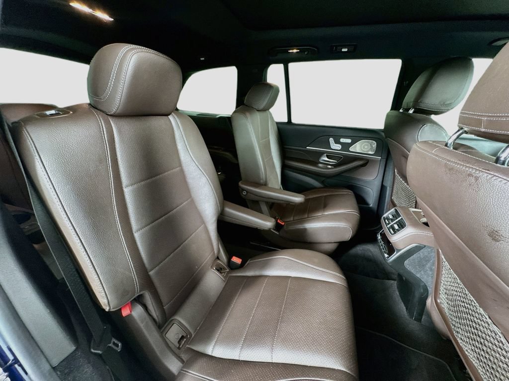 Used 2021 Mercedes-Benz GLS 450 4MATIC image 31
