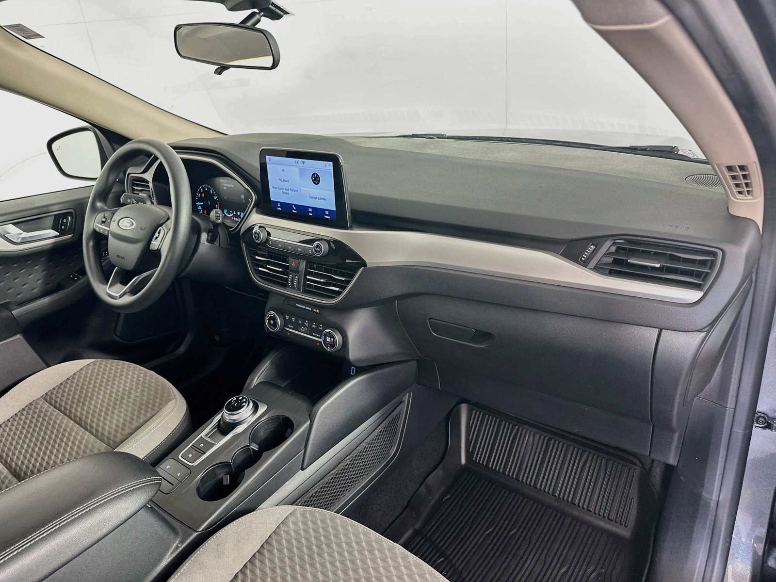 Used 2020 Ford Escape SE FWD image 27