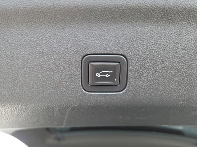 Used 2021 GMC Yukon SLT w/ SLT Luxury Plus Package image 22