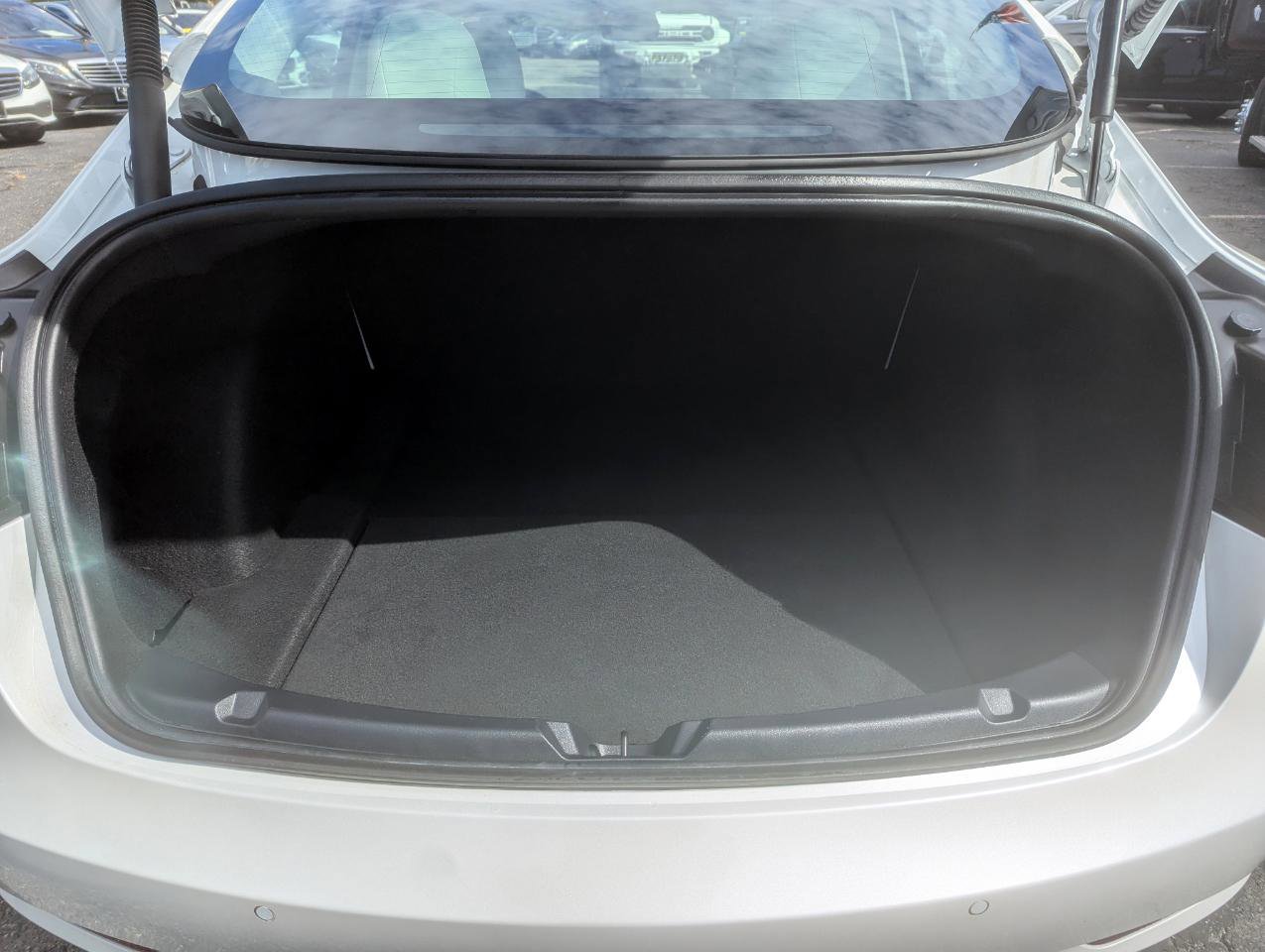 Used 2021 Tesla Model 3 Standard Range Plus image 40