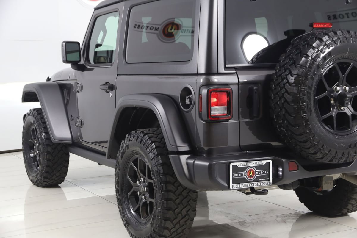 Used 2024 Jeep Wrangler Willys image 22