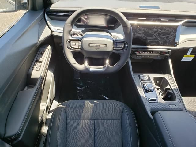 New 2026 Jeep Cherokee Laredo AWD/4WD image 9