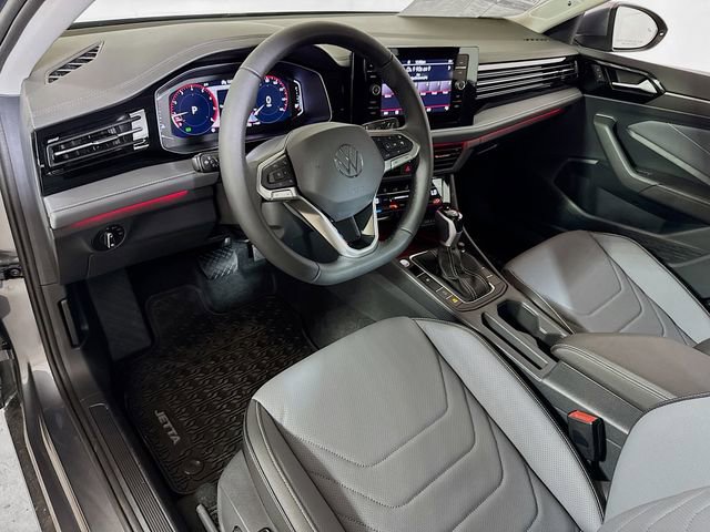 New 2025 Volkswagen Jetta SEL image 5