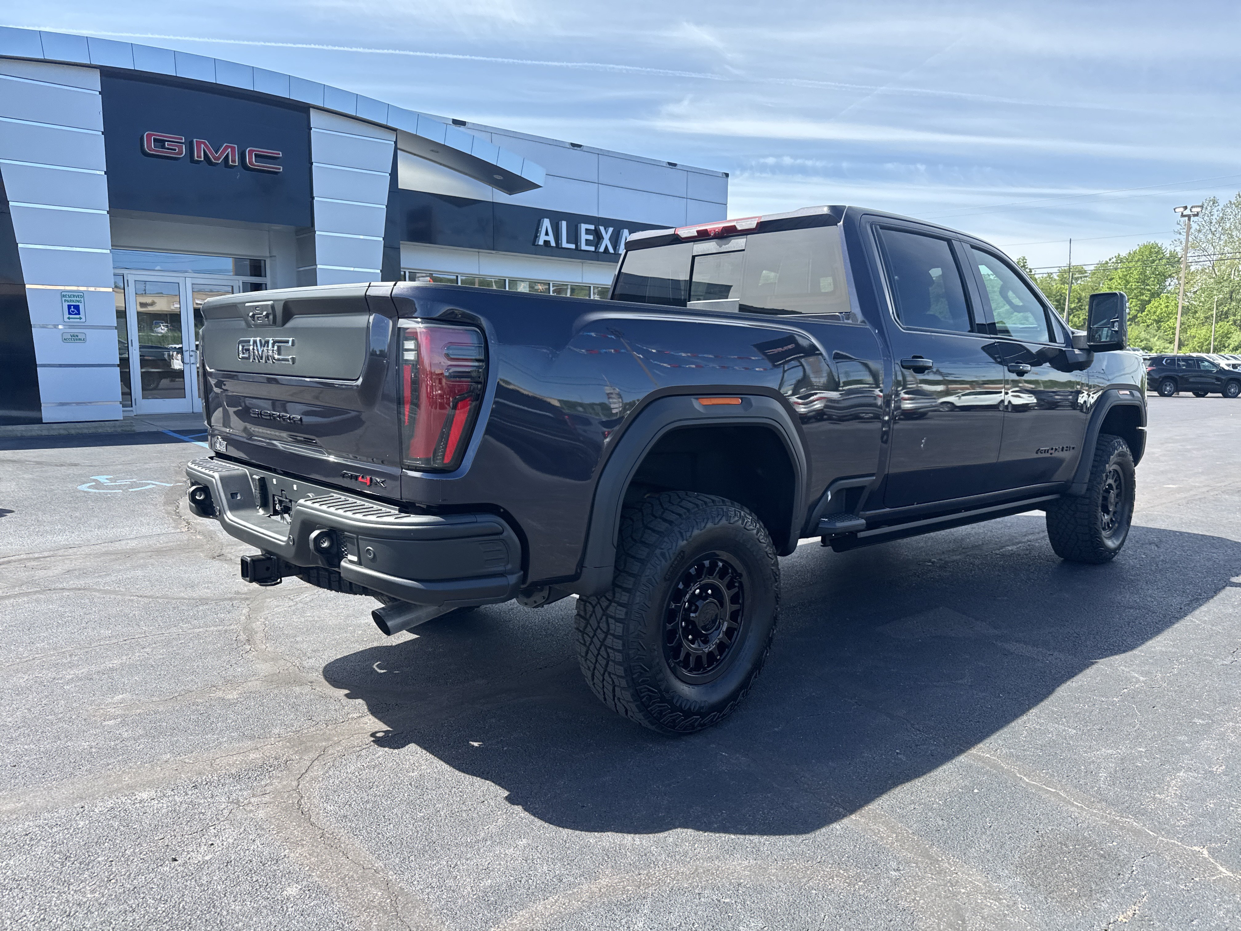 New 2026 GMC Sierra 2500 AT4X w/ AT4X AEV Edition AWD/4WD image 3