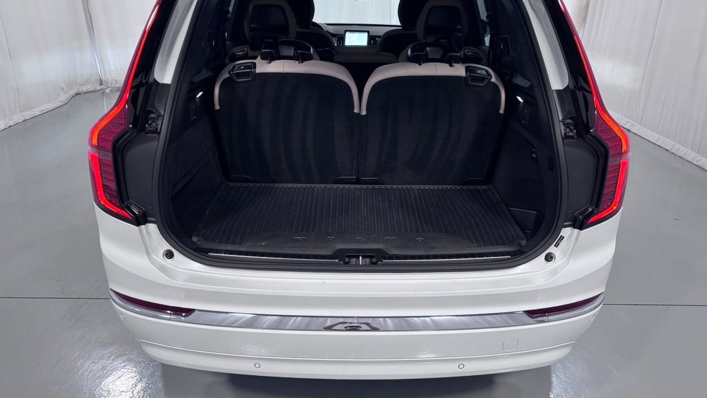 Certified 2025 Volvo XC90 B5 Core w/ Protection Package AWD/4WD image 28