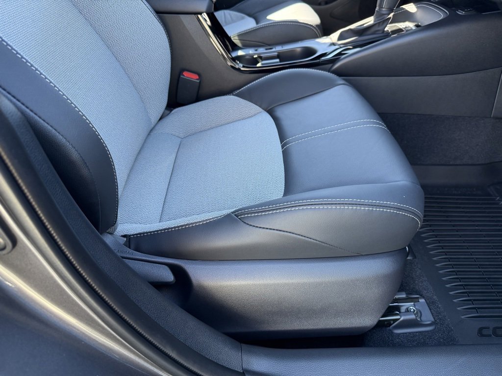 Certified 2025 Toyota Corolla XSE image 41
