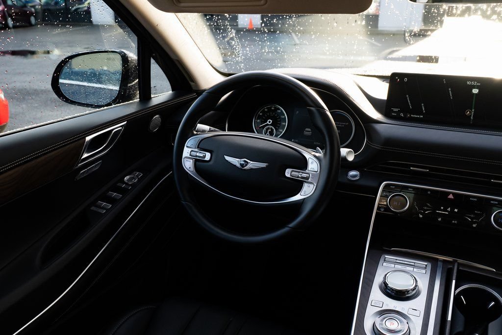 Used 2024 Genesis GV80 2.5T AWD/4WD image 9